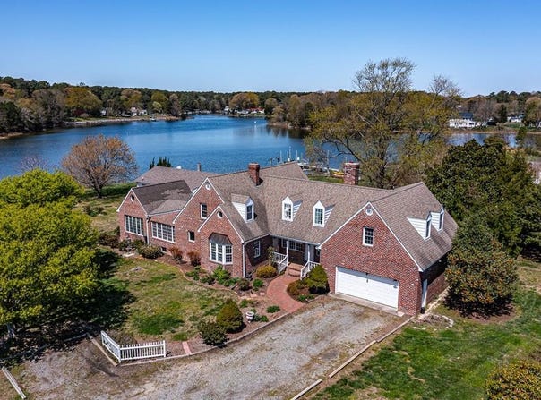 147 Sunset Cove Lane, Reedville, VA 22539