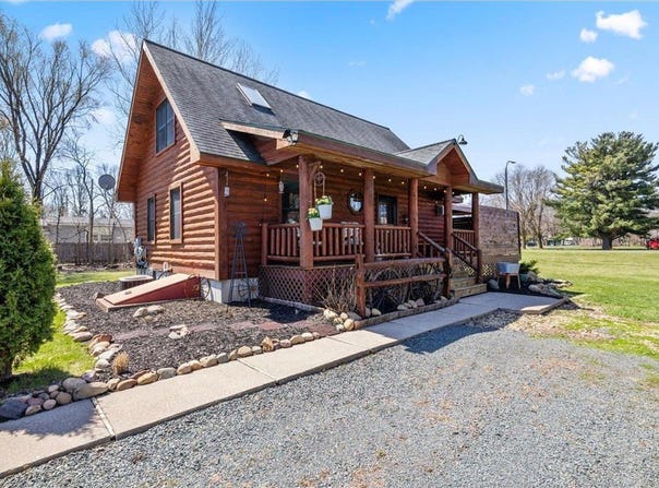 510 State Road 35, Centuria, WI 54024