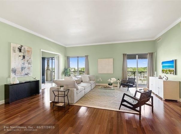 2617 NE 14th Ave, Wilton Manors, FL 33334