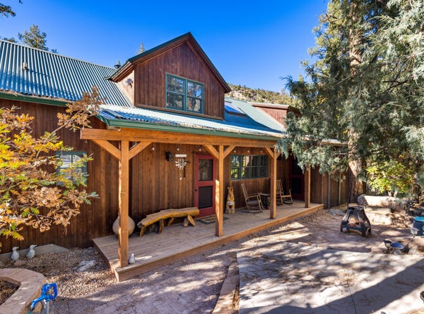 623 San Digeo Loop, Jemez Springs, NM 87025