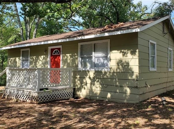 102 Cordoba Street, Payne Springs, TX 75156