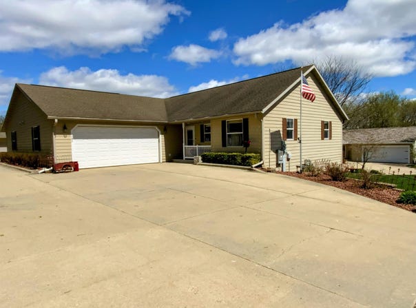 380 W Sunset Drive, Milton, WI 53563