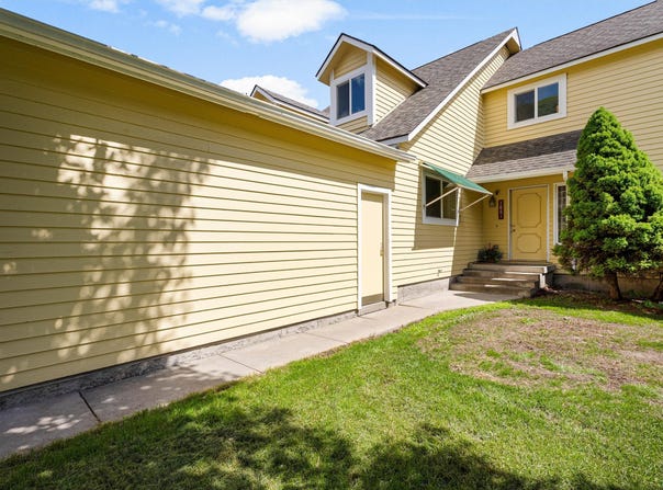 1861 E Broadway Street, Missoula, MT 59802