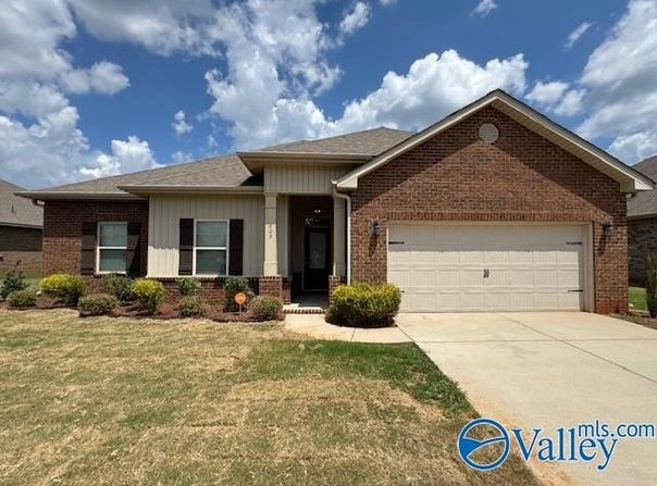 609 Willow Crest SW, Madison, AL 35756