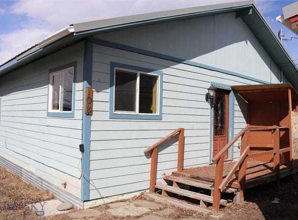 108 E Yellowstone Avenue, Big Timber, MT 59011