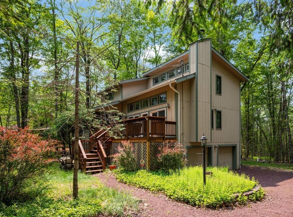 4169 Hemlock Trail, Pocono Pines, PA 18350