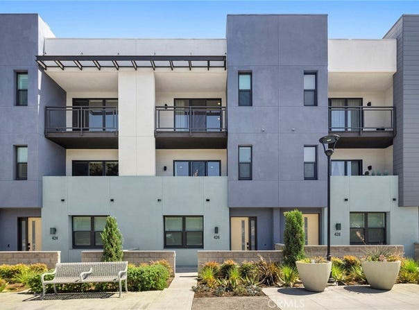 426 West Central Avenue, Brea, CA 92821