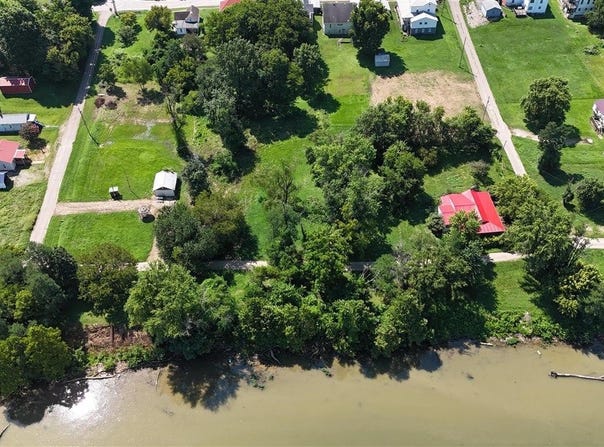 206 Front Street, Cloverport, KY 40111