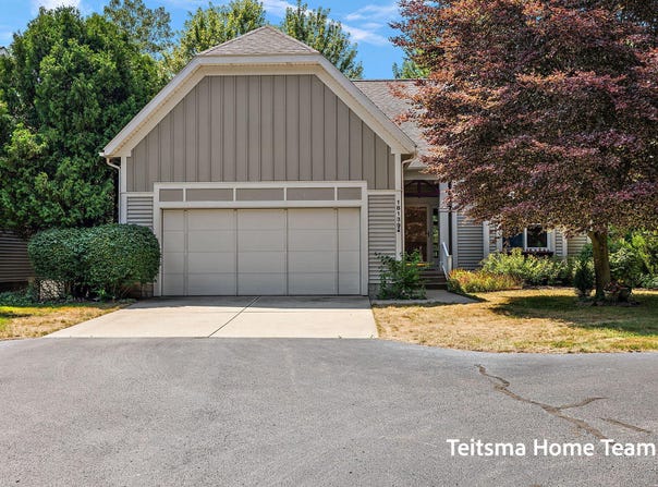18139 Lost Creek Lane, Spring Lake, MI 49456