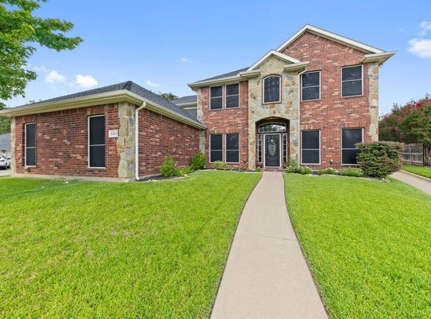 3501 Kasmier Court, Arlington, TX 76001