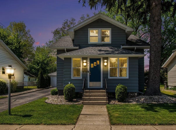 909 Independence Street, Elkhart, IN 46514