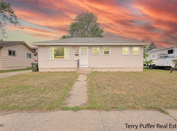 1729 Roberts Street, Muskegon, MI 49442