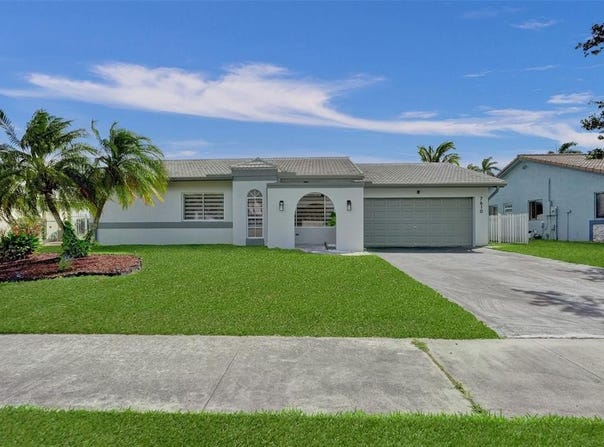 7610 NW 18th Ct, Margate, FL 33063