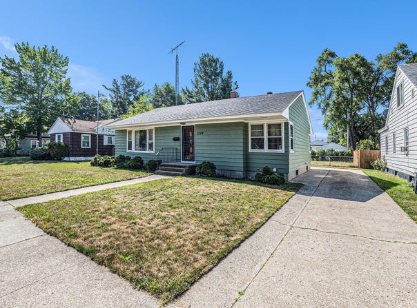 1229 Amity Avenue, Muskegon, MI 49442