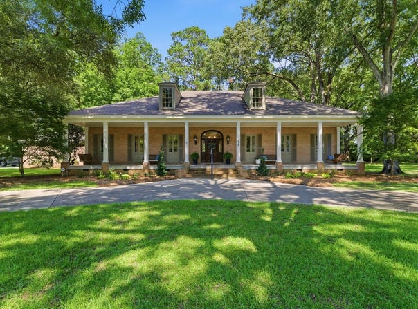 616 East Ave, Columbia, MS 39429