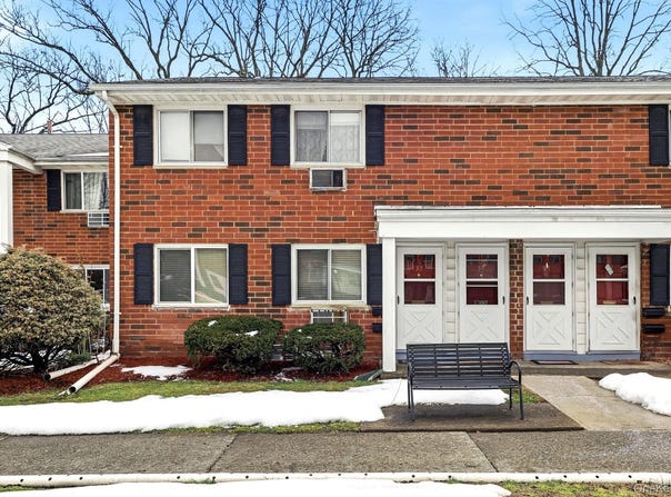 57 Manor Drive, Cornwall, NY 12518
