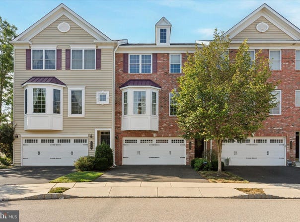 112 MARY AMBLER WAY, AMBLER, PA 19002