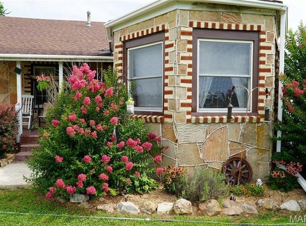 1247 State Highway 64, Tunas, MO 65764