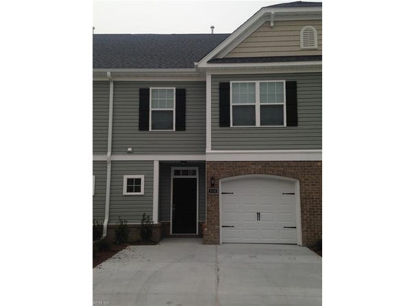 516 Abelia Way, Chesapeake, VA 23322