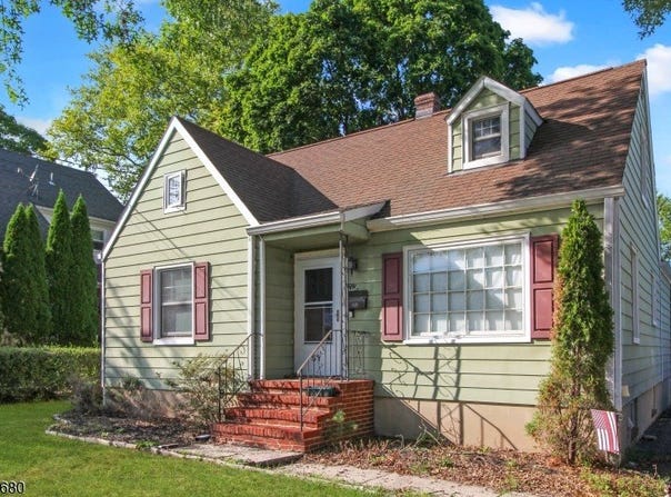 57 N Main St, Flemington Boro, NJ 08822-1155