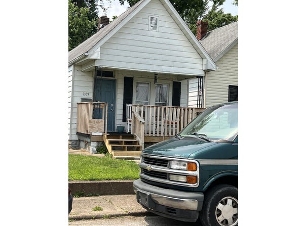 1335 E Franklin Street, Evansville, IN 47711
