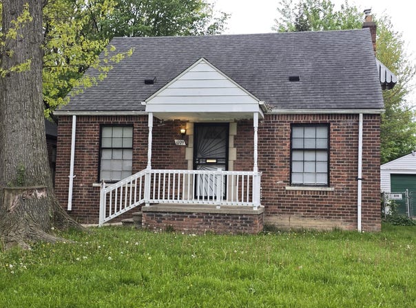 6109 Farmbrook Street, Detroit, MI 48224