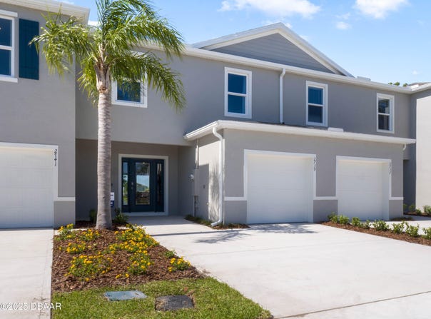 2718 Golden Trout Lane, Edgewater, FL 32141