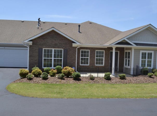 14 Moore Farm Circle NW, Huntsville, AL 35806