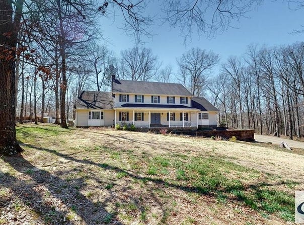 120 Magnolia Tree Lane, PARIS, TN 38242