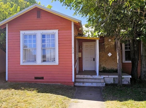 1510 W Beauregard Ave, San Angelo, TX 76901