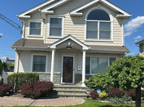 850 First Avenue, Franklin Square, NY 11010