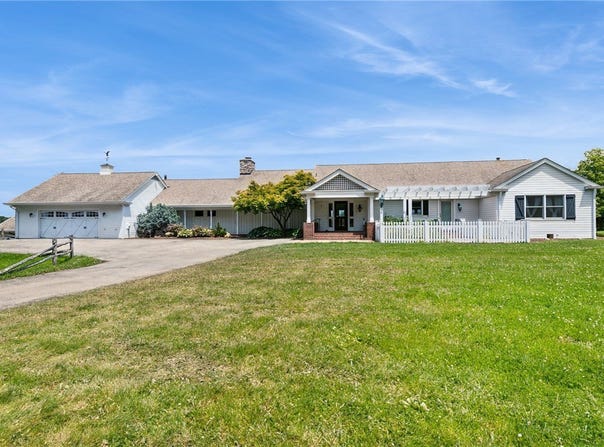 378 Stoneylonesome RD, Cook Twp, PA 15687
