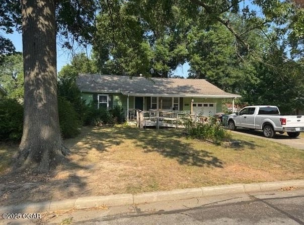 1302 Kansas Avenue, Joplin, MO 64801