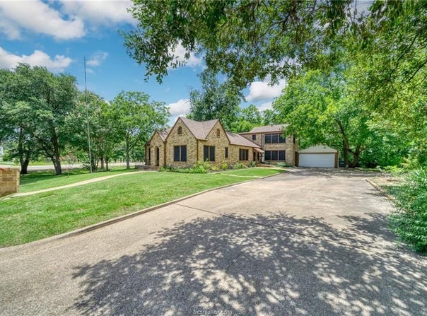 409 North Hutchins Street, Bryan, TX 77803