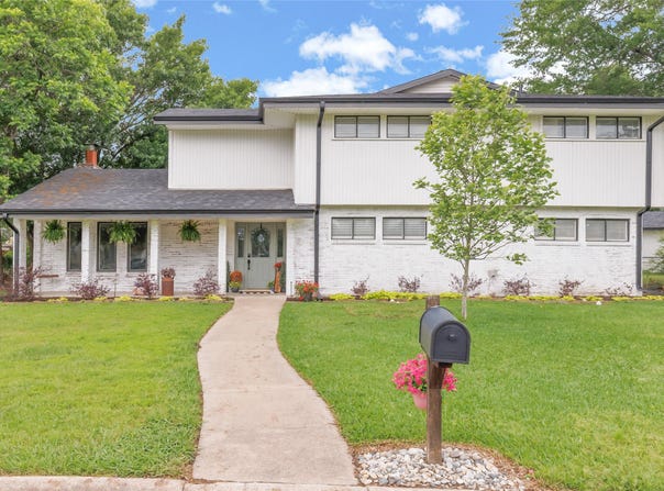 3008 Choctaw Road, Commerce, TX 75428