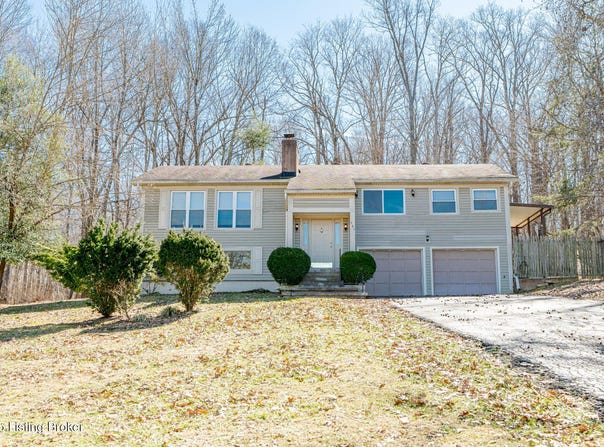 585 Foley Rd, Shepherdsville, KY 40165