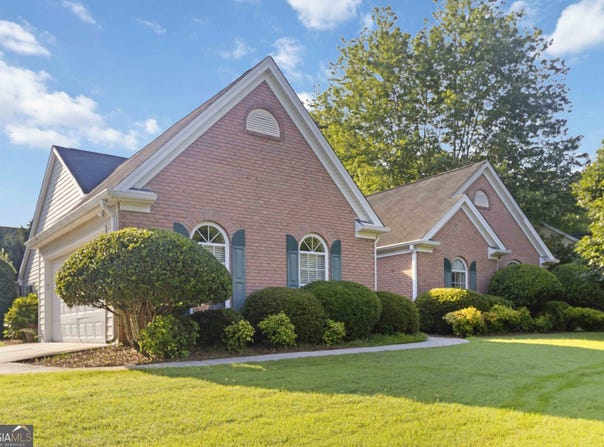 10050 Lauren Hall, Alpharetta, GA 30022