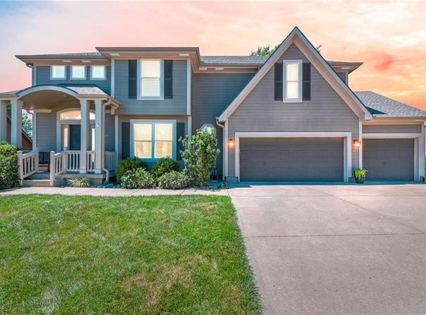 8129 NE 97th Terrace, Kansas City, MO 64157