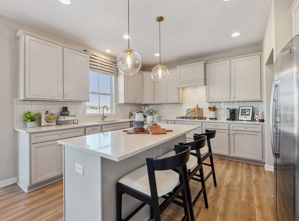 444 Bethpage Boulevard, Commercial Point, OH 43116