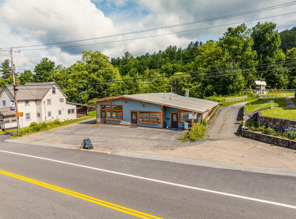 8572 Newcomb Road, Long Lake, NY 12847