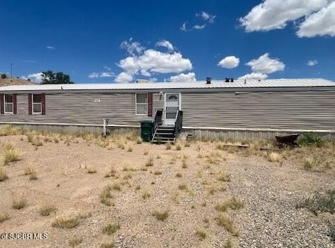 701 DILLON Street, Aztec, NM 87410