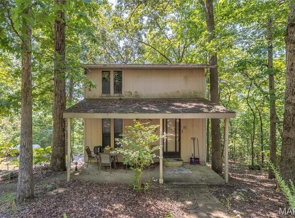 46 Dora Drive, Greenville, MO 63944