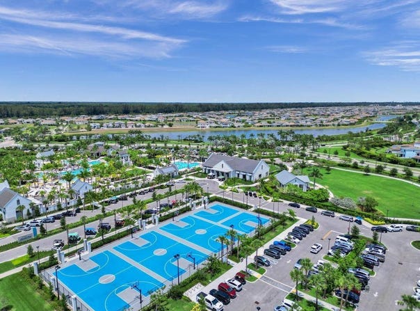 4508 Longwood Lake Sq, Westlake, FL 33470