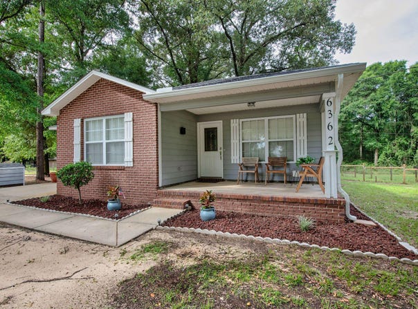 6362 Old River Road, Baker, FL 32531