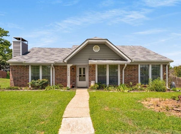 1726 Fern Court, Lewisville, TX 75067