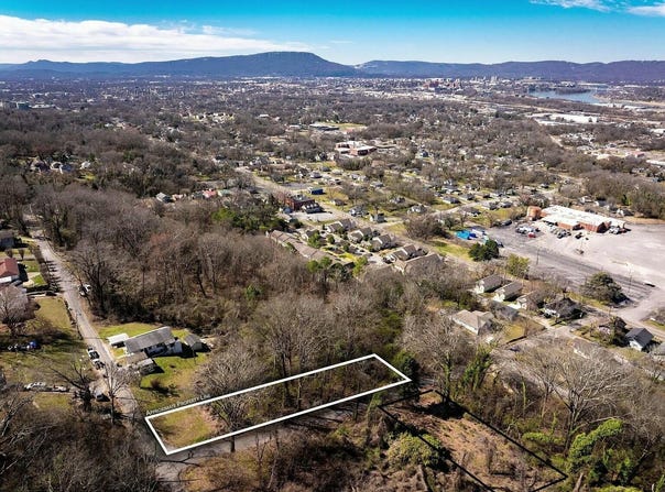 2525 Mcrae Street, Chattanooga, TN 37406