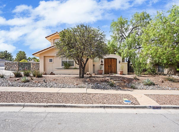 6820 WHISPER CANYON Drive, El Paso, TX 79912