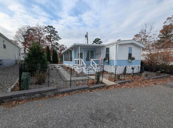 430 Shore Rd, Marmora, NJ 08223