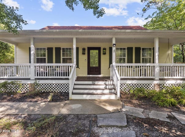 112 Ransey Court, Hampstead, NC 28443