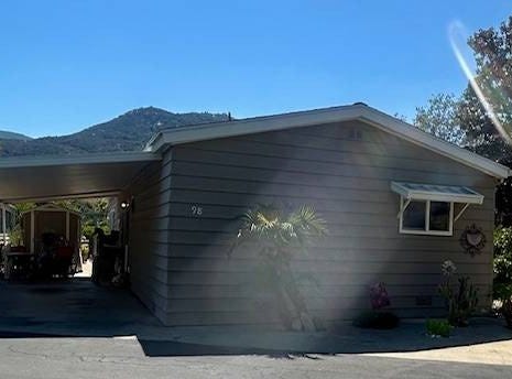 8975 Lawerence Welk Dr, ESCONDIDO, CA 92026
